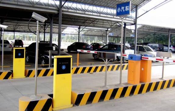 車庫出入口道閘