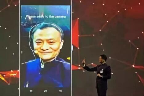 高鐵票正式宣告結(jié)束！刷臉時(shí)代來臨！