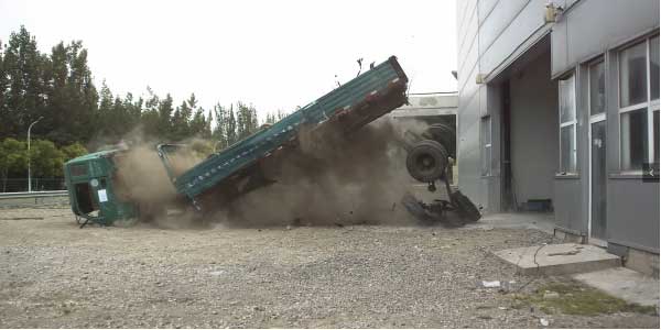 開(kāi)而美升降柱碰撞測(cè)試