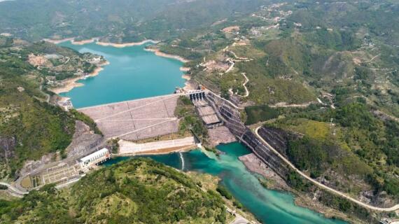 攜手共護(hù) 碧水清流