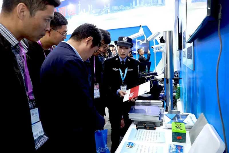 展會(huì)現(xiàn)場(chǎng)