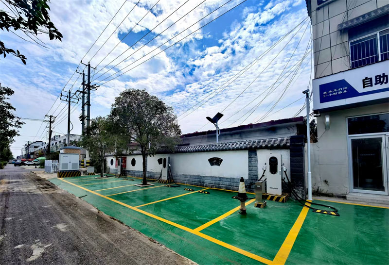 補(bǔ)齊最后一塊短板，加強(qiáng)重點(diǎn)村鎮(zhèn)充換電設(shè)施規(guī)劃建設(shè)