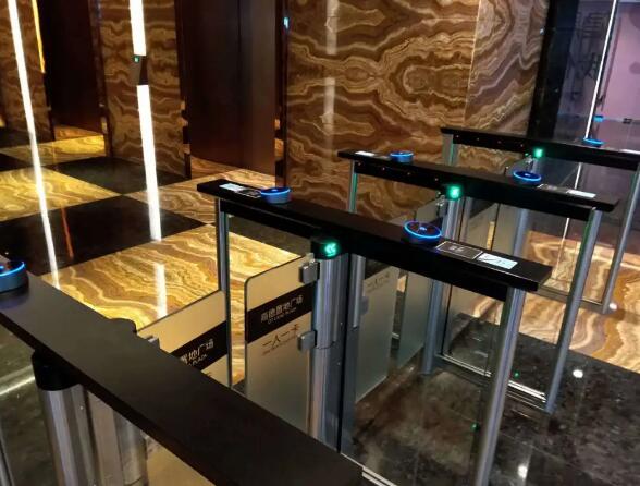 看，智能門禁系統(tǒng)在斷網(wǎng)下依舊玩得66的