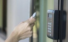 智能門禁廠商是如何為用戶實(shí)現(xiàn)出入口智控管理？
