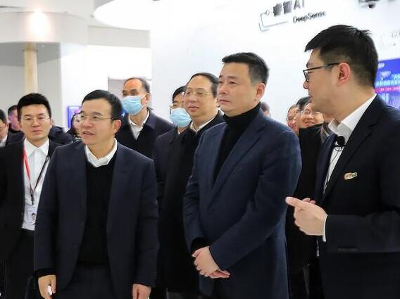 衢州市委副書記、市長湯飛帆率衢州黨政代表團(tuán)蒞臨大華考察