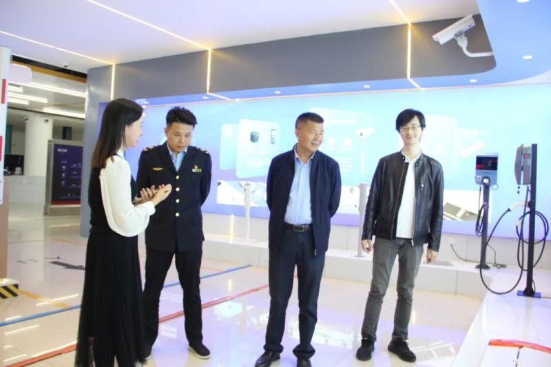 百勝智能獲評(píng)“南昌縣縣長(zhǎng)質(zhì)量獎(jiǎng)提名獎(jiǎng)