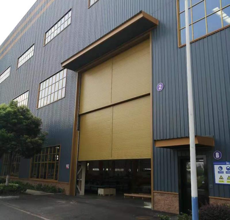 工業(yè)分節(jié)提升門，提高效率沒有怕的！