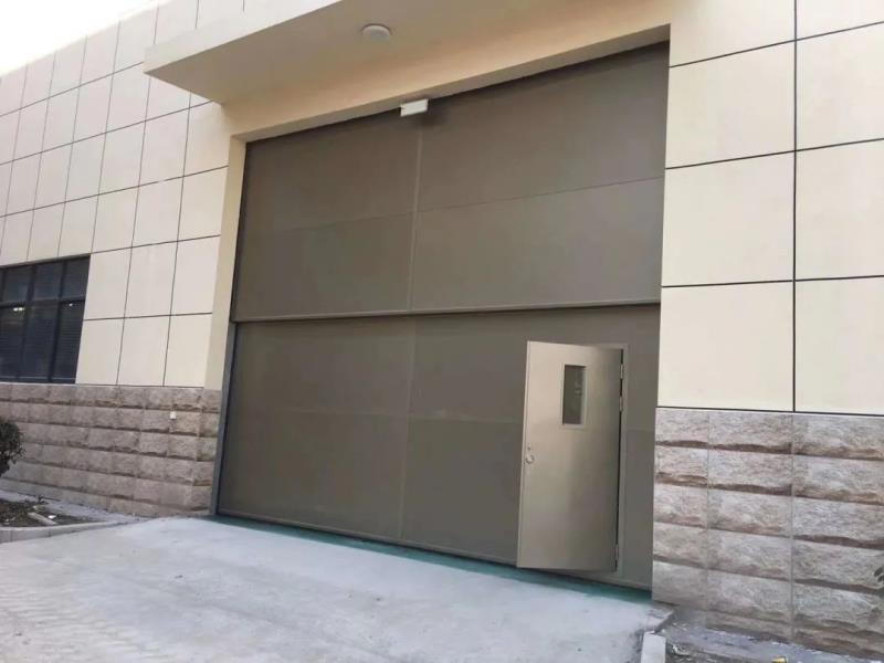 工業(yè)分節(jié)提升門，提高效率沒有怕的！