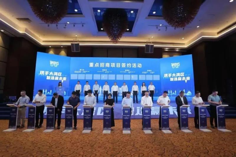 成渝走進大灣區(qū)，云鹿簽約成為16個重點項目之一