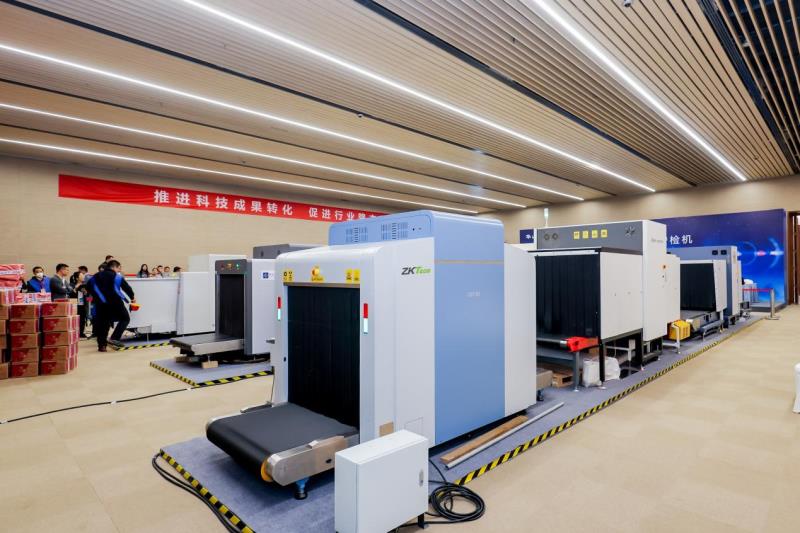“華山論檢”盛大舉辦，熵基科技高速智能安檢機(jī)驚艷亮相