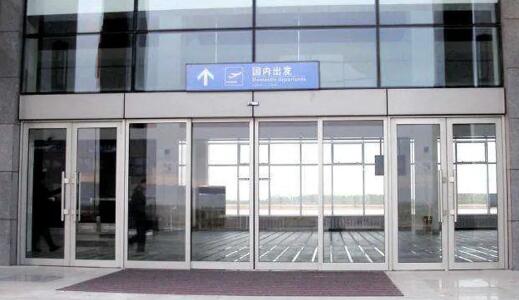 自動(dòng)感應(yīng)門生銹了，不用慌