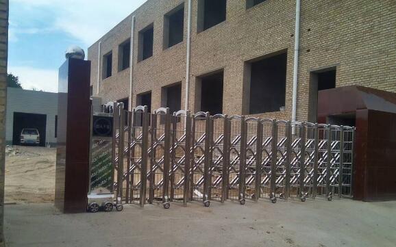 三言兩語講述電動門的安全問題