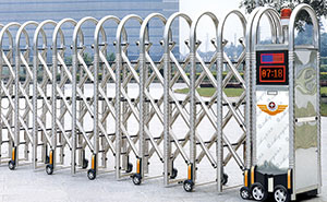 不銹鋼伸縮門 - 精鋼門G319不銹鋼伸縮門