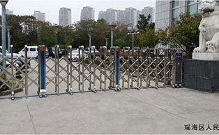 瑤海區(qū)人民法院伸縮門工程案例
