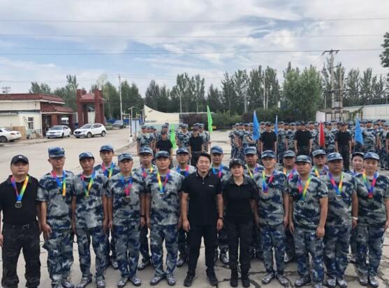 檢閱隊(duì)伍 風(fēng)采展示