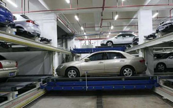 平面移動(dòng)立體車庫