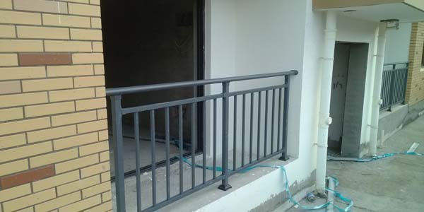 陽臺護欄