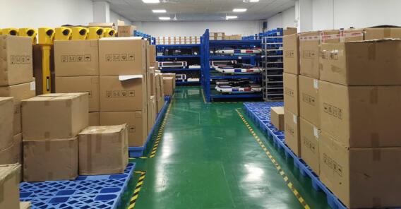 全體經(jīng)銷商參觀了南寧生產(chǎn)中心