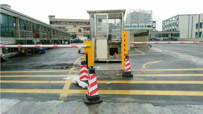 廣州市增城區(qū)新塘鎮(zhèn)巷口村停車場系統(tǒng)案例 - 中出網(wǎng)-智能出入口與停車充電門戶