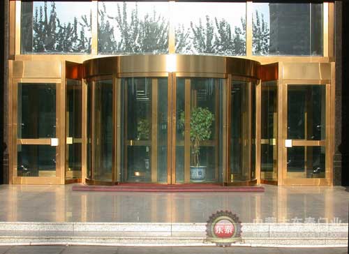 兩翼自動(dòng)旋轉(zhuǎn)門