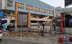 佛山市獅山鎮(zhèn)大欖小學升降柱案例