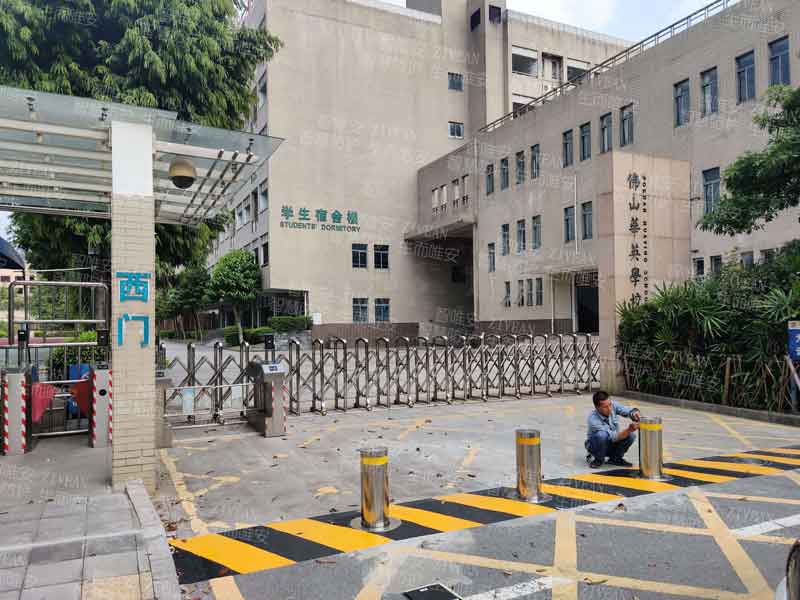 佛山市華英學校西門 - 中出網(wǎng)-智能出入口與停車充電門戶