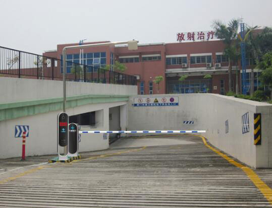 廈門市第三人民醫(yī)院停車場系統(tǒng)案例 - 中出網(wǎng)-智能出入口與停車充電門戶