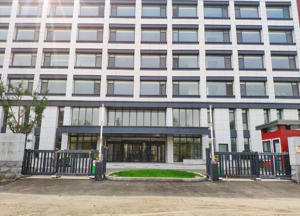 濟南陽光大姐 - 中出網(wǎng)-智能出入口與停車充電門戶