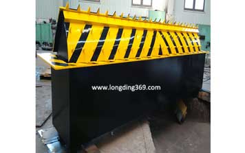 液壓翻板路障機(jī)