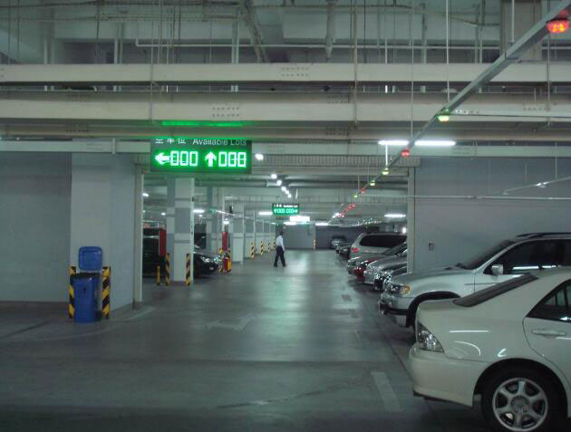 大型商超小區(qū)車庫(kù)地下車庫(kù)多模車位引導(dǎo)及反向?qū)ぼ囅到y(tǒng)