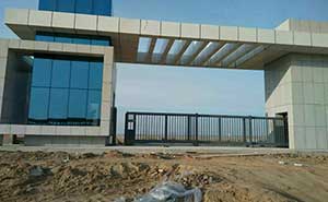 呼市安全廳培訓中心863-G伸縮門案例