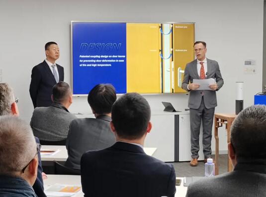 新防火門發(fā)布會(huì)：這一年半，霍曼干了點(diǎn)啥？