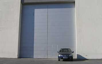 工業(yè)平開(kāi)門(mén)