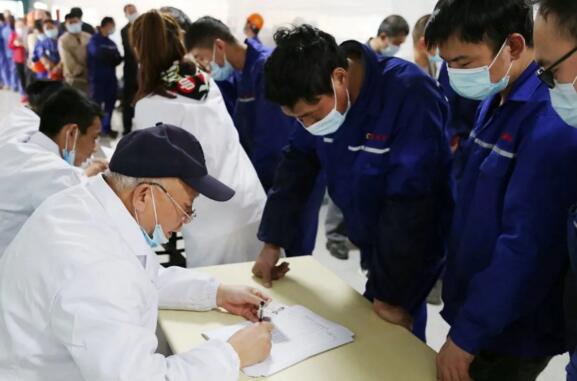 江蘇國強組織首批員工接種新冠疫苗