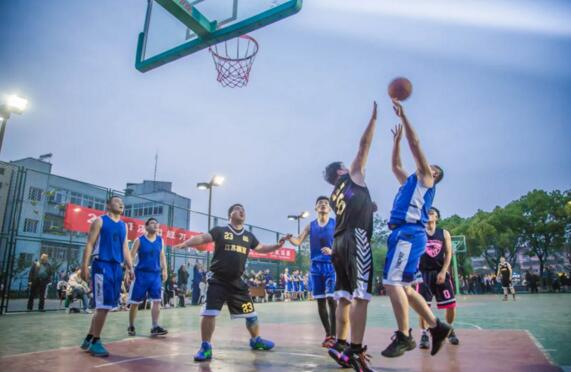 溧陽經(jīng)濟(jì)開發(fā)區(qū)青年籃球友誼賽