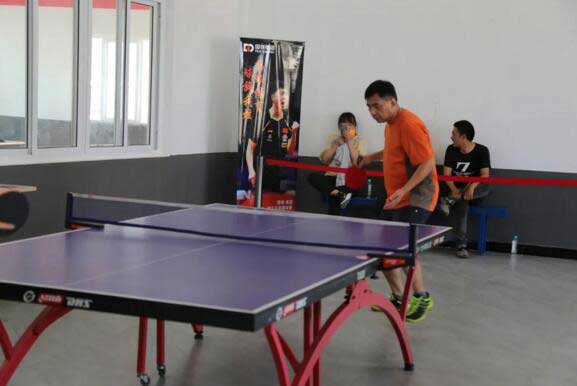 江蘇國(guó)強(qiáng)第一屆員工乒乓球趣味賽拉開序幕