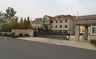 煙臺布魯拜爾生物制藥有限公司伸縮門工程案例