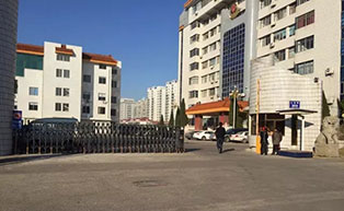 煙臺萊山公安局伸縮門工程案例