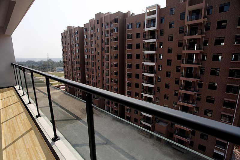 雙凹款玻璃護(hù)欄