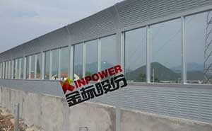 杭金衢高速公路聲屏障護欄案例 - 中出網(wǎng)-智能出入口與停車充電門戶