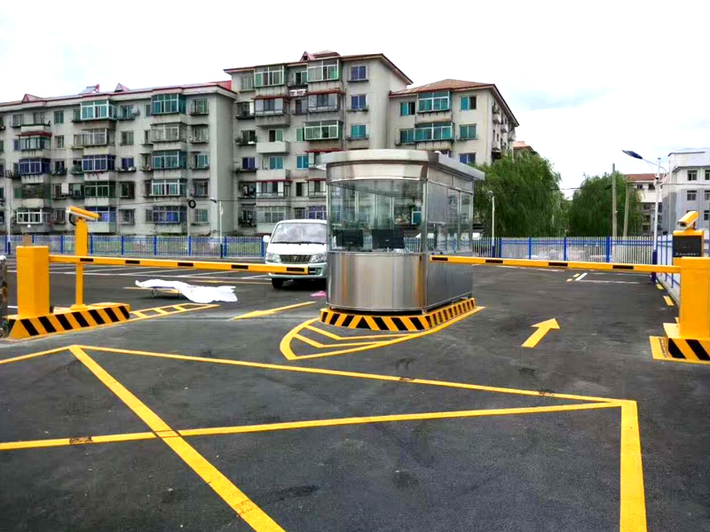 車牌識別案例 - 中出網-智能出入口與停車充電門戶