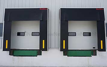 工業(yè)滑升門