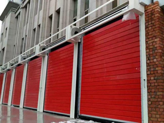 硬質(zhì)快速門(mén)