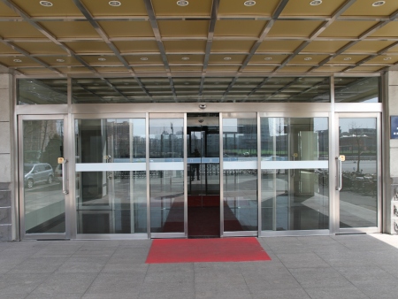 自動感應(yīng)門