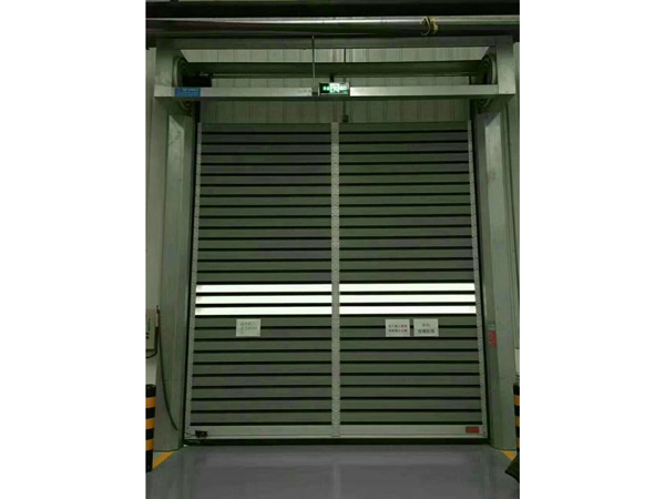 渦輪硬質(zhì)快速門(mén) 