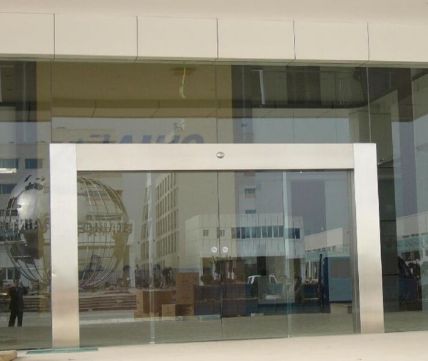 自動感應(yīng)門玻璃門