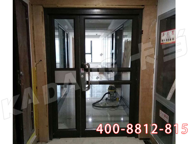 上海耀江花園肯德基門(mén)案例 - 中出網(wǎng)-智能出入口與停車(chē)充電門(mén)戶