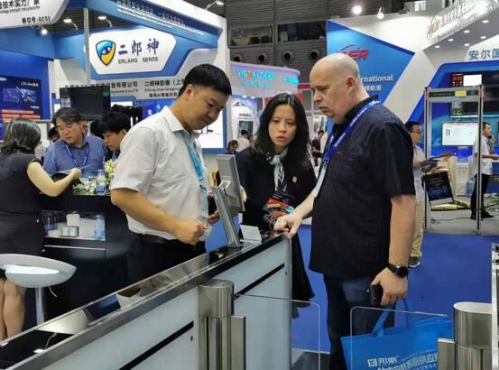 回顧歷屆展會(huì)，每一次精彩亮相和呈現(xiàn)