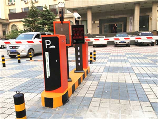 車牌識別系統(tǒng)