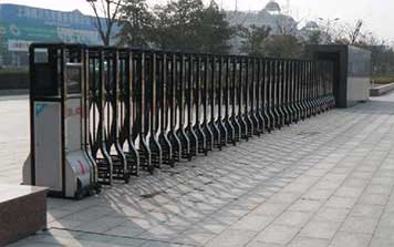 電動(dòng)伸縮門